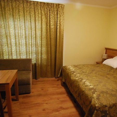 Ivanek Guest House Звіковське Подграді Екстер'єр фото