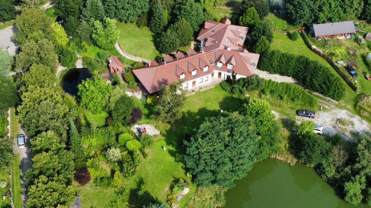 Ivanek Guest House Звіковське Подграді Екстер'єр фото