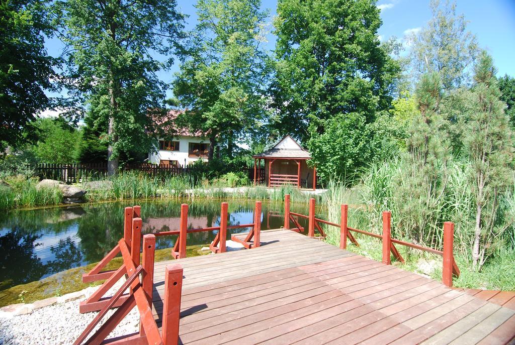 Ivanek Guest House Звіковське Подграді Екстер'єр фото