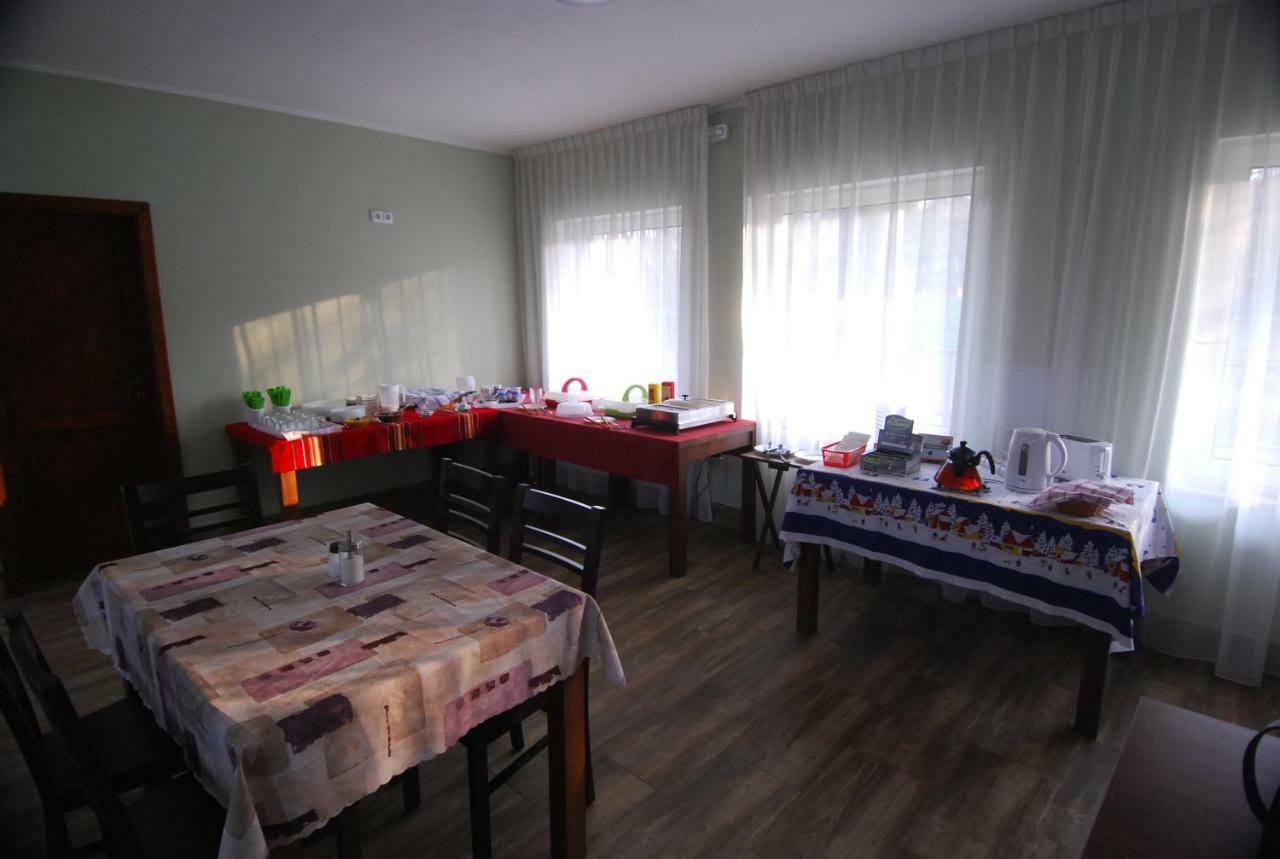 Ivanek Guest House Звіковське Подграді Екстер'єр фото
